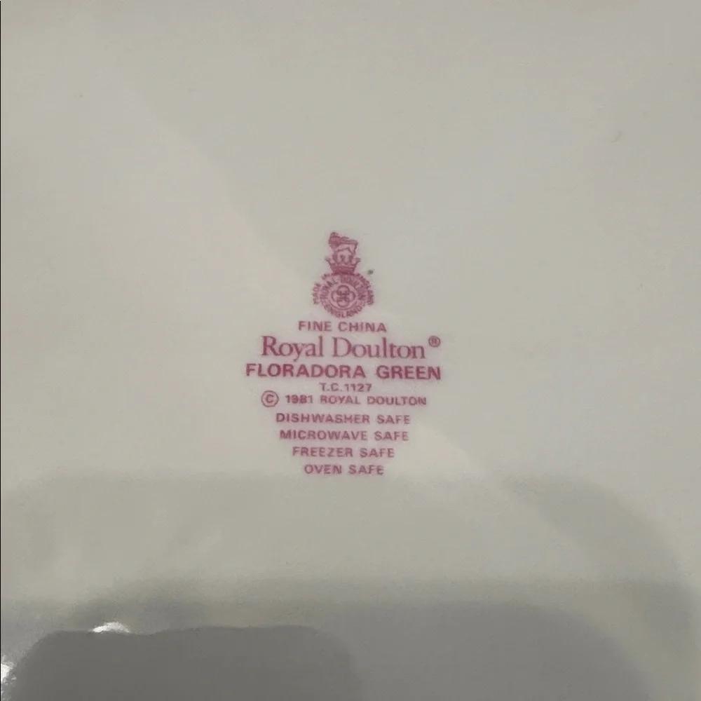 Royal Doulton vtg 1981